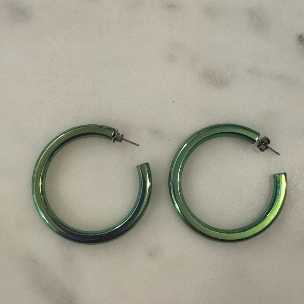 Stephanie Gottlieb Green Tube Electric Hoops
